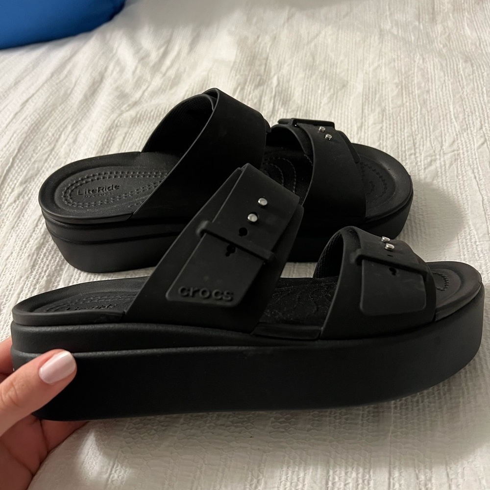 Black platform croc sandals